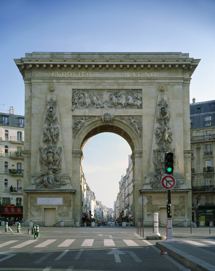 https://www.constanzapiaggio.com/web/new/files/gimgs/30_arc-de-triomphe-st-denis-24x30.jpg