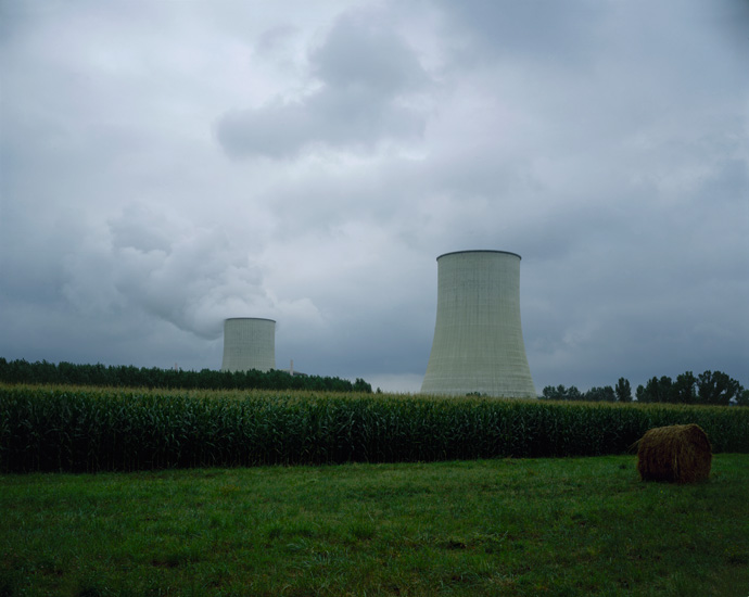 https://www.constanzapiaggio.com/web/new/files/gimgs/30_nuclear.jpg